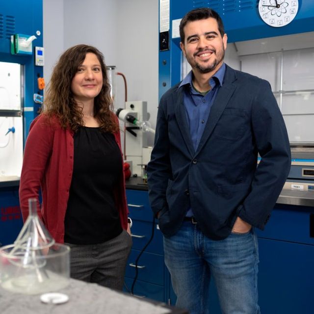 Ecolectro startup founders Hugar and Rodriguez-Calero