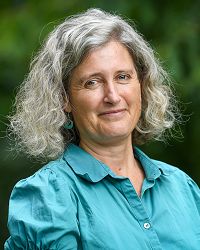  Rachel Bezner Kerr 